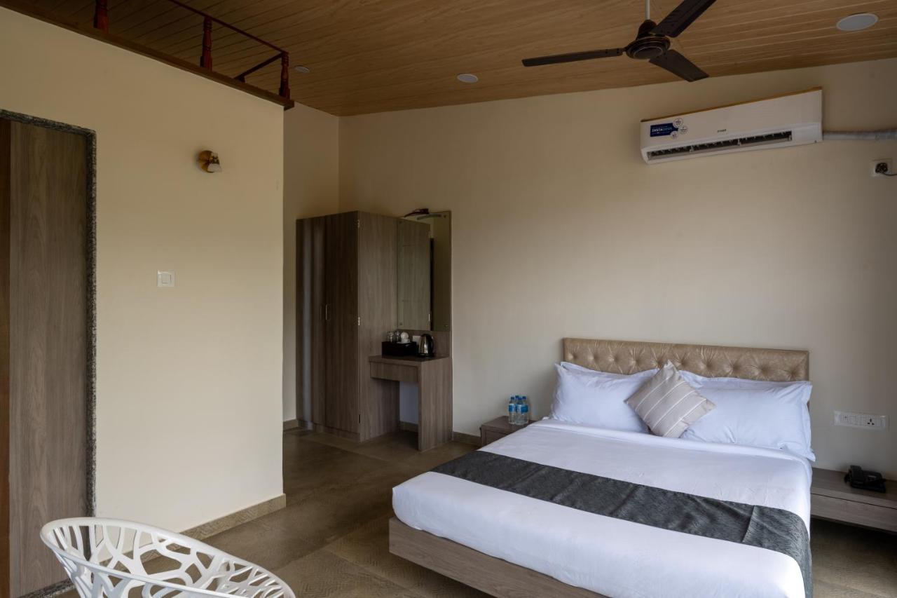 Hillrock Resort & Villas, Neral-Karjat Ngoại thất bức ảnh