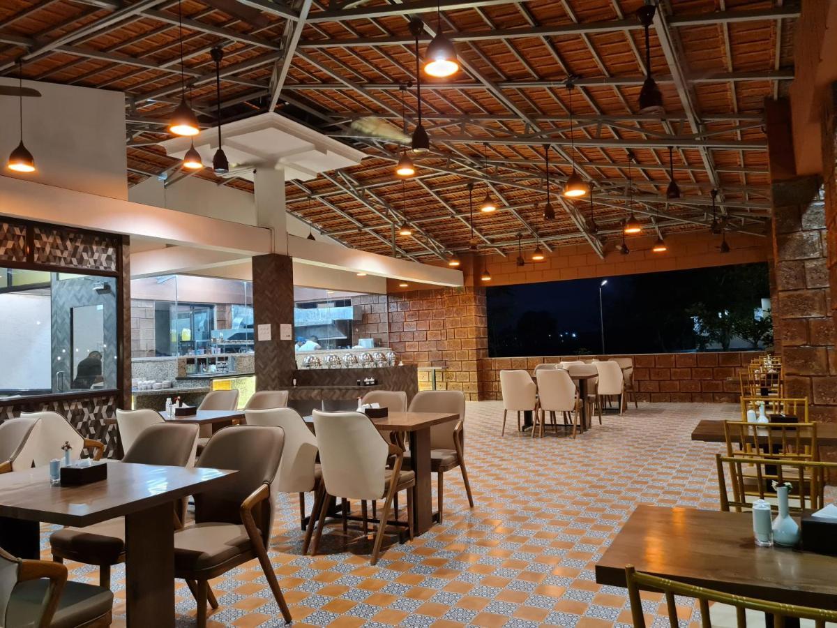 Hillrock Resort & Villas, Neral-Karjat Ngoại thất bức ảnh
