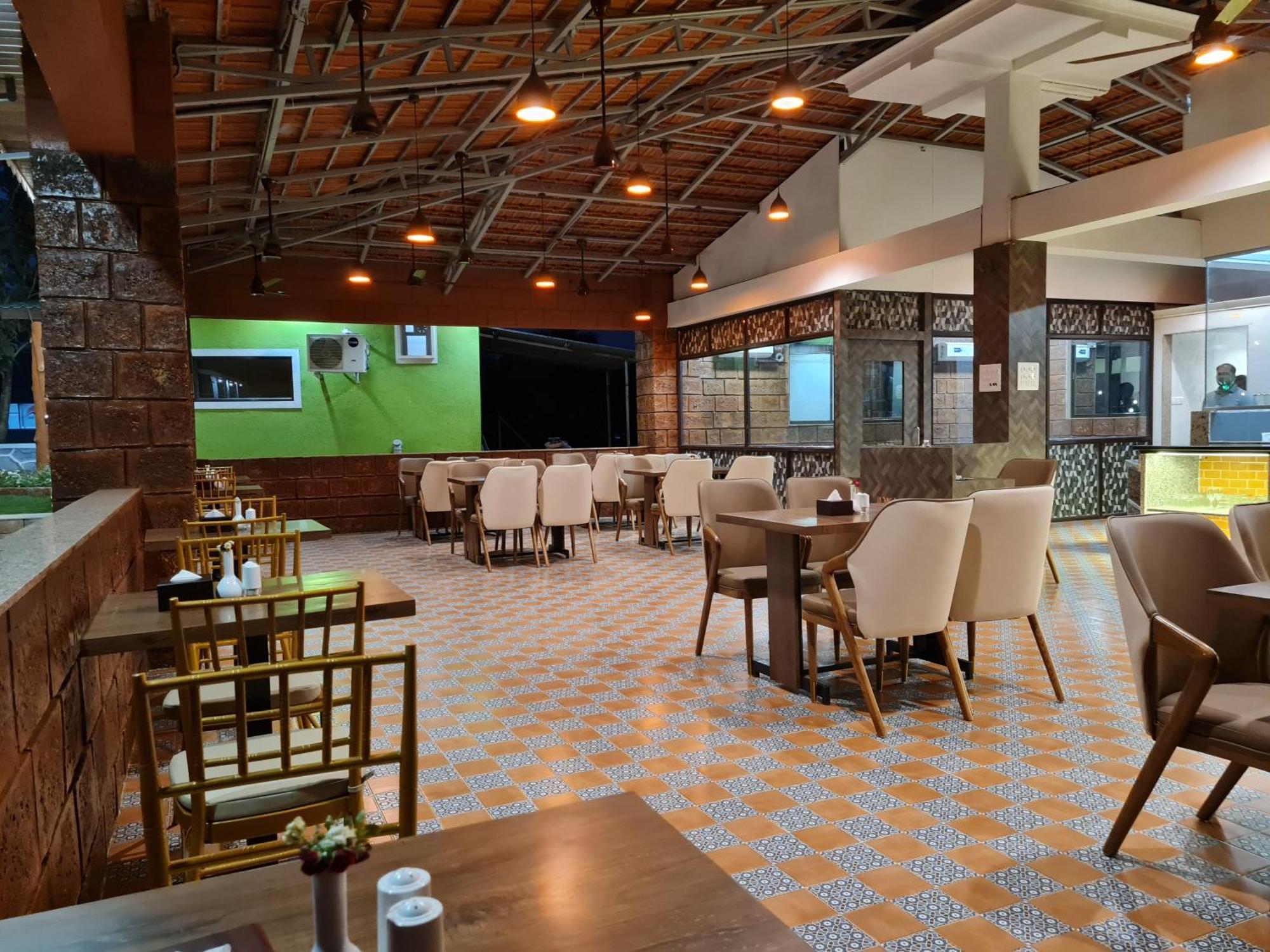 Hillrock Resort & Villas, Neral-Karjat Ngoại thất bức ảnh